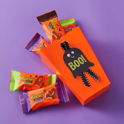 Reese's Assorted Milk Chocolate Snack Size Peanut Butter Shapes Halloween Candy, Jumbo Bag 14.4 oz